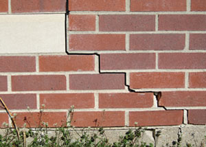 a foundation wall crack on a Palisade home.
